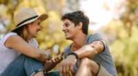 Những Nguy Cơ Tiềm Ẩn Khi Tự Tìm Bạn Tình Qua Mạng